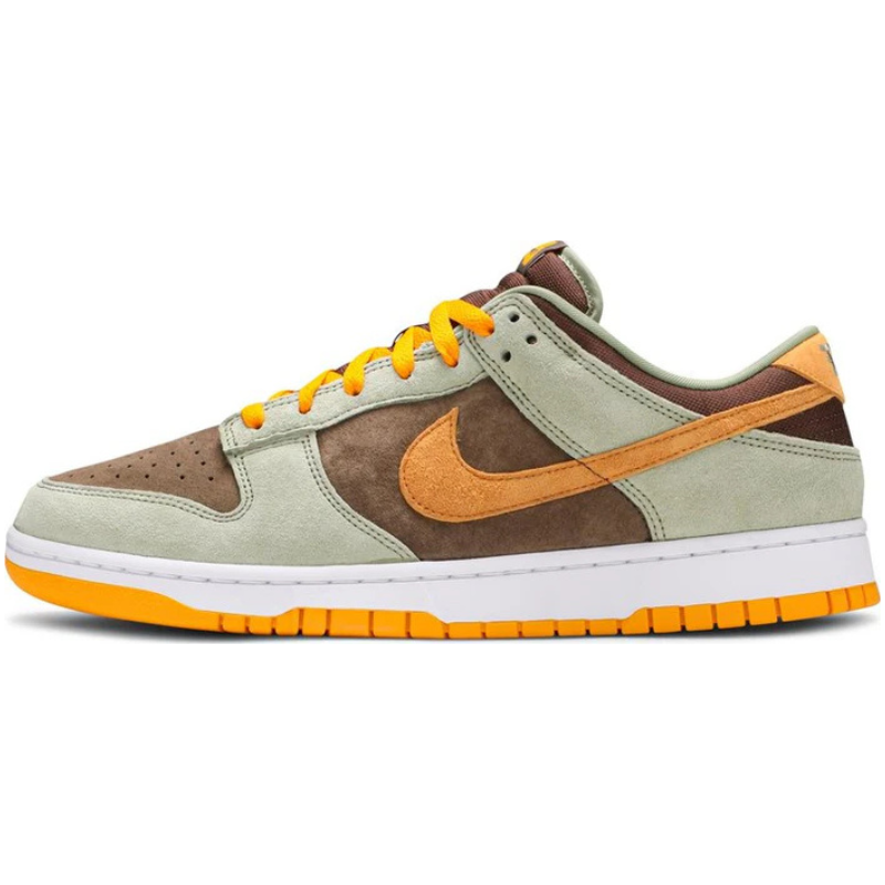 Nike Dunk Low SE "Dusty Olive"