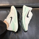 Nike Air Zoom "Structure 26 Running"