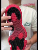 NIKE Air Jordan 11 Retrõ Low "Bred"