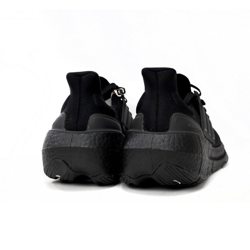 Adidas Ultraboost Light "Triple Black"