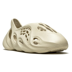 Adidas Yeezy Foam Runner “Sand”