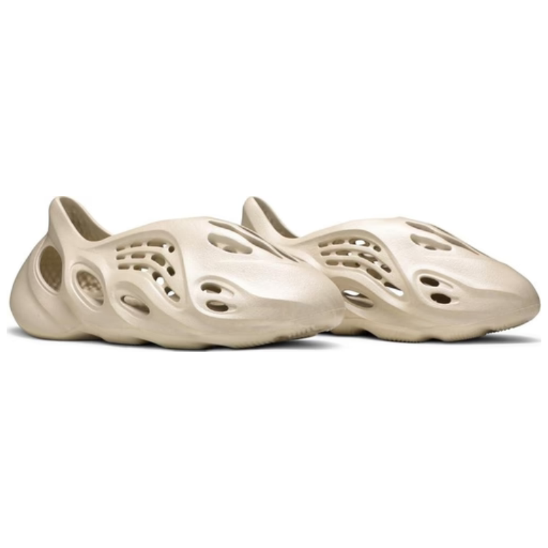 Adidas Yeezy Foam Runner “Sand”