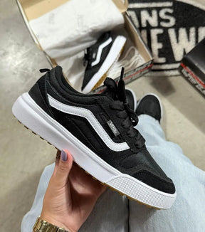 Vans Ultrarange "Black White"