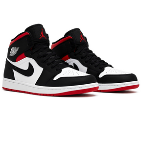 Nike Air Jordan 1 Retro High "Black Toe"