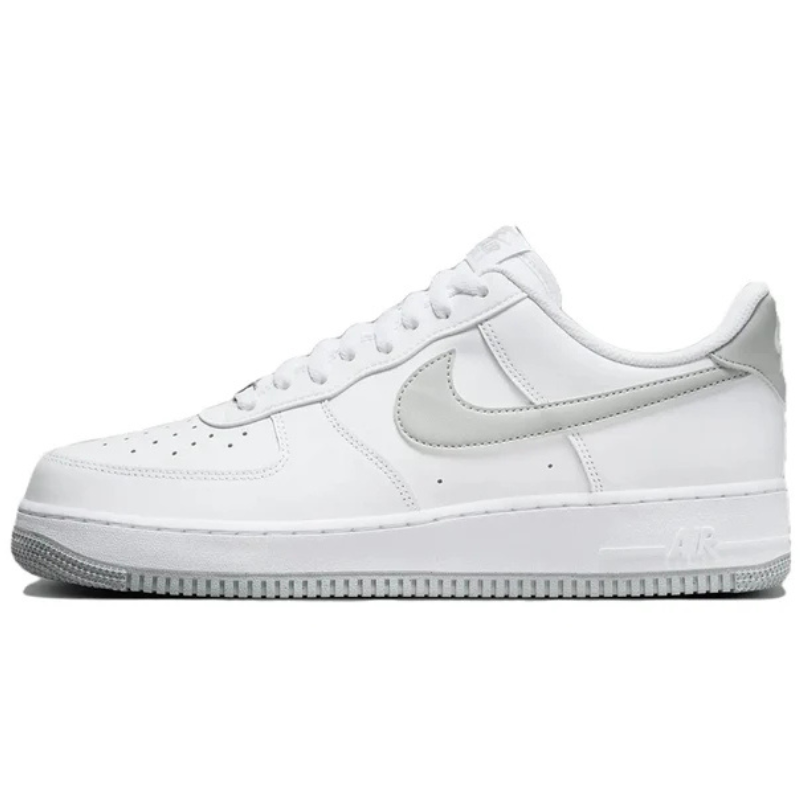 Air Force 1 '07 “White Smoke Grey”