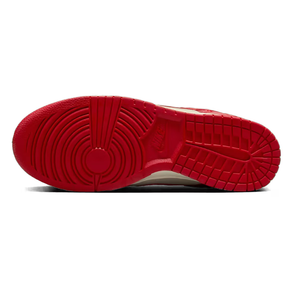 Nike Dunk Low "Red Roses"