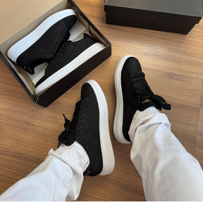 Alexander Mcqueen "Black White"