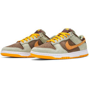 Nike Dunk Low SE "Dusty Olive"