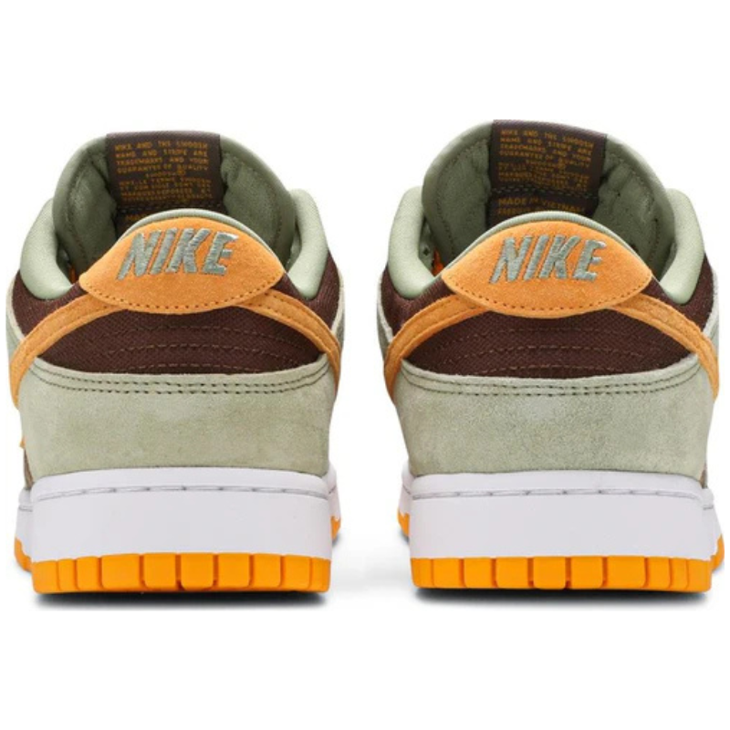 Nike Dunk Low SE "Dusty Olive"