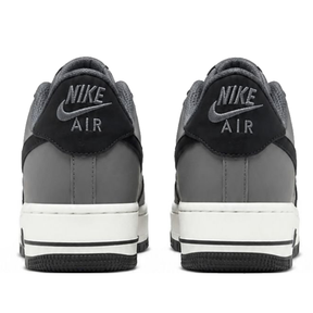 Nike Air Force 1'07 GS " Grafite Black"