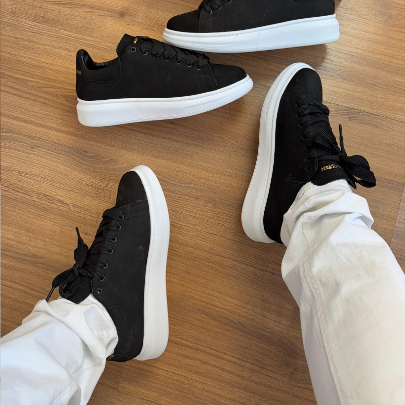 Alexander Mcqueen "Black White"