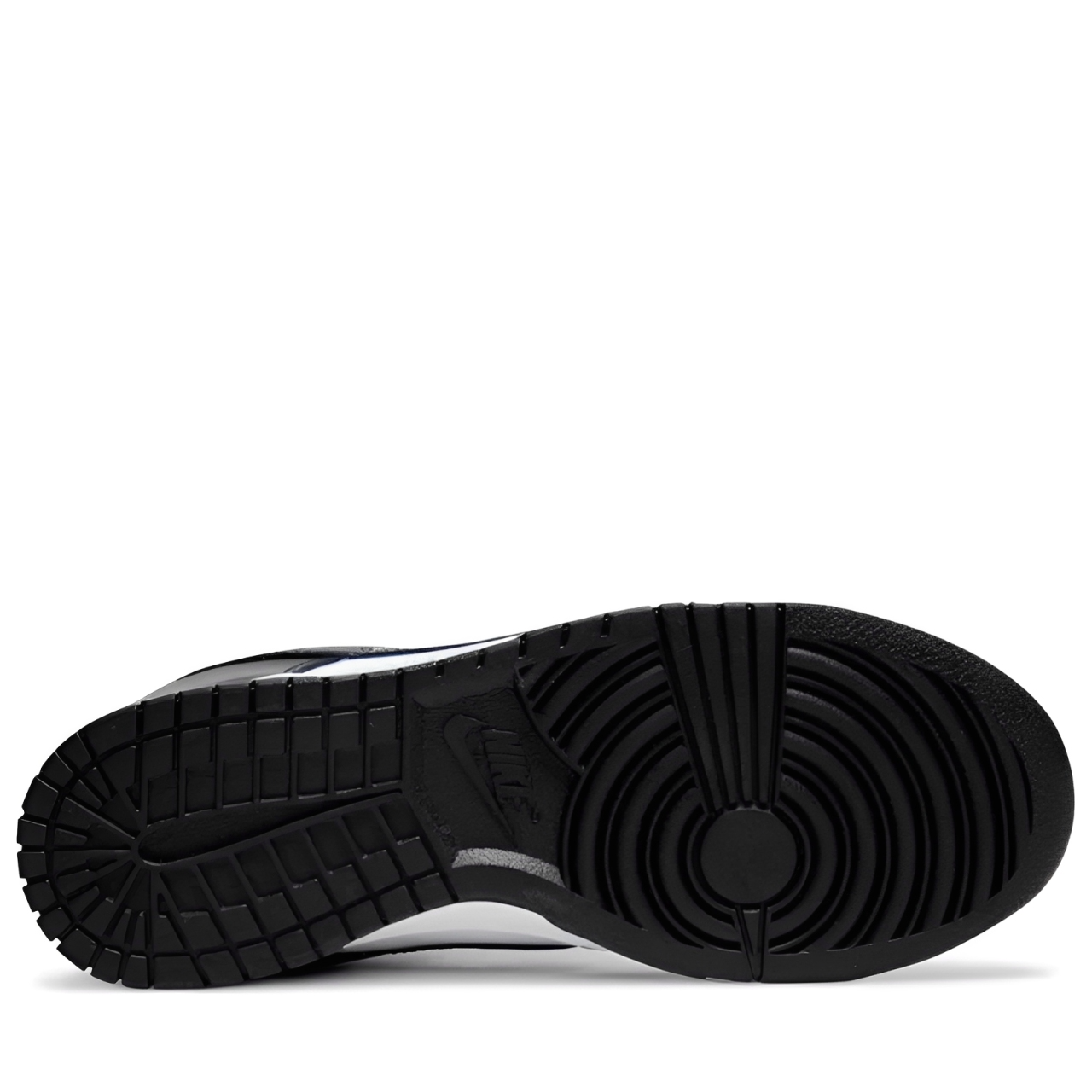 Nike Dunk Low "Panda"