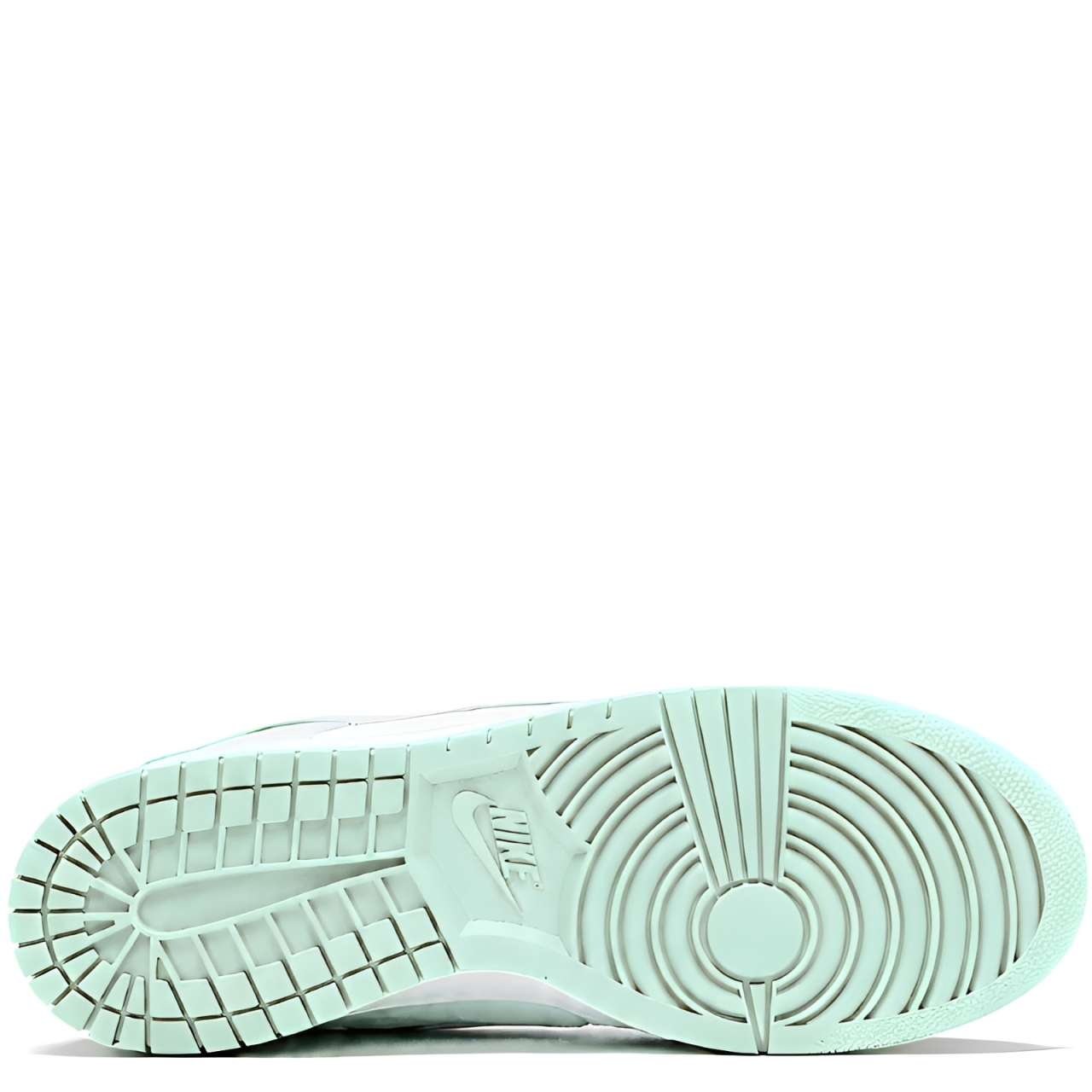 Nike Dunk Low "Barely Green"