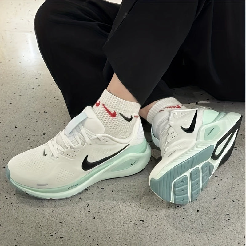 Nike Air Zoom "Structure 26 Running"